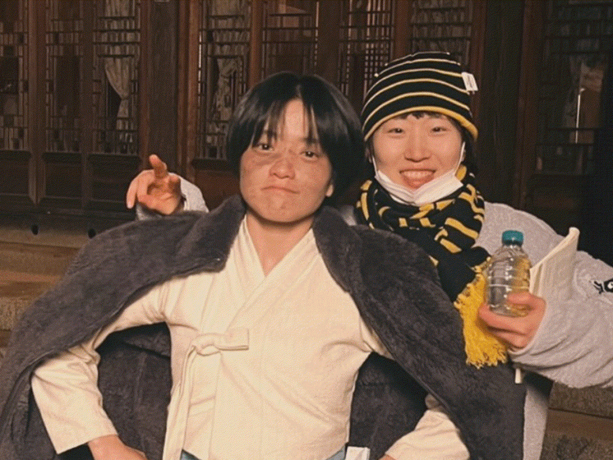 “두유 팔다 연예인이 됐다고?,” 특색 이력 갖고 있다는 연예인 | 여기어디